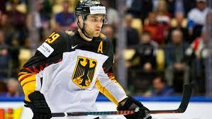 Eishockey gehört in der slowakei zu den beliebtesten sportarten neben fußball. Eishockey Deutschland Patzt Beim Ersten Wm Test Gegen Osterreich