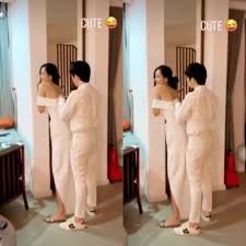Trước đó, mai phương thúy và noo phước thịnh đã nhiều lần có hành động tình cảm, thân mật khi tụ tập, chụp. Noo PhÆ°á»›c Thá»‹nh An Cáº§n Chá»‰nh Ao Cho Mai PhÆ°Æ¡ng Thuy