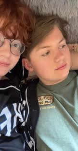 🤫🧏‍♀️ (@mary.magness)