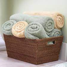 Rapidement exécuté, c'est un pliage qui fait un bel effet. Photo 13 31 Pliage Serviette De Bain Petit Meuble Pour Salle De Bains Rangement Serviette Salle De Bain