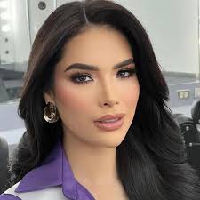 Reconocido estilista paraguanero fue la víctima del accidente ocurrido en  Intercomunal Alí Primera /// Redacta: Pedro Colina Depool La de este martes  5 de septiembre sería la última luna que Jesús Alberto