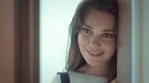 Sureya está encontrándose consigo...