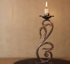 Taufkerzen selber machen ist gar nicht so schwierig. Kerzenhalter Teelichterhalter Fur Tische Tischdeko De