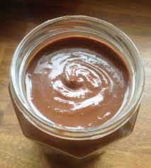 La Pate A Tartiner Chocolat Noisettes Je Mange Donc Je Vis Recette Nutella Maison Nutella Recette Nutella Maison
