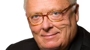 Heritage Foundation Founder Backs Trump's Claim He Can Order End to  Birthright Citizenship