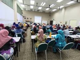 Untuk pengetahuan menerusi portal spa, temuduga bagi jawatan pembantu penyediaan makanan gred n19 di kementerian kesihatan malaysia akan berikut dikongsikan adalah maklumat tentang panduan dan contoh soalan temuduga pembantu penyediaan makanan gred n19 termasuk. Lapor Diri Pembantu Penyediaan Makanan Gred N19 Bertarikh 08 April Hingga 9 April 2019 Bertempat Di Bilik Cawangan Latihan Zetro