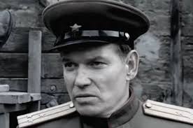 Юрий лахин — выпусник свердловского театрального училища, играл на сцене «сатирикона», театра на покровке и в свердловском драматическом театре. 4t2p0o6knbdxnm