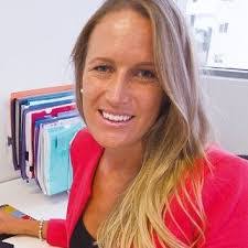 Naomi Ford's Instagram, Twitter & Facebook