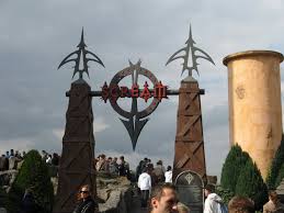 This modification was accomplished by a company called intamin between october 2002 and april 2003 at a cost of €7.5 million. Heide Park Photo Tr Photo Trip Report Archive Theme Park Review