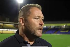 Eastleigh sack manager Lee Bradbury after just five games of new National  League season