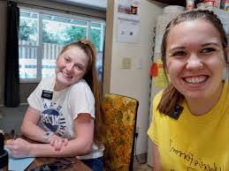 Island decor ideas with family-friendly themes