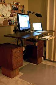 There are lots of different designs here that range from modifying an existing. Thought Reddit Might Enjoy My Diy Convertible Standing Desk Go Go Gadget Desk Album On Imgur
