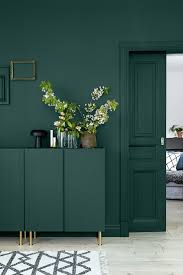 Wow This Is An Intense Hit Of Green For A Bold Interior Design Scheme It S Great To See How Well Painting The Woodw Green Interiors Interior Interior Design