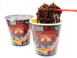 Makan maggi limited halloween edition ghost pepper. Pinkypiggu Daebak Ghost Pepper Spicy Chicken Noodles The Spiciest Instant Noodles Ever From Malaysia