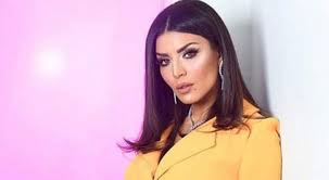 رقص امل بشوشة وعادل كرم في برنامج بيت الكل. Ø®Ø§Øµ Ø§Ù„ÙÙ† Ø£Ù…Ù„ Ø¨ÙˆØ´ÙˆØ´Ø© ØªÙ†ØªÙ‡ÙŠ Ù…Ù† ØªØµÙˆÙŠØ± Ø¨ÙˆØ³ØªØ± Ø§Ù„Ù†Ø­Ø§Øª