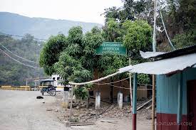 Ecuador and peru have been in a constant state of conflict for their borders since colonial times. La Fronterra La Balsa Border Crossing Ecuador Peru Travel Outlandish