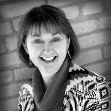 Beth Kelly's Instagram, Twitter & Facebook