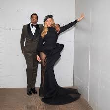 Beyonce S 2018 Grammy Awards Look Was Inspired By The Black Panthers Vogue Beyonce Outfits Beyonce Style Fashion