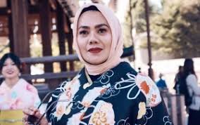 Suami akhirnya kembali,sarita abdul mukti p4mer kem3sraan,skkak matt jedunn thexvid.com/video/pyymwd6_8m4/video.html. Sarita Abdul Mukti Menyesal Dulu Terlena Jadi Istri Orang Kaya Beri Pesan Ini Agar Wanita Mandiri