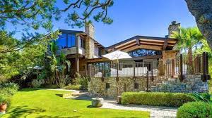 London — britain's prince harry and his wife, meghan, the duke and duchess of sussex, have announced the birth of their second child, daughter lilibet lili diana. Villa Von Pink In Malibu So Traumhaft Wohnte Die Sangerin Stern De