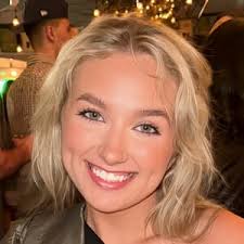 Makayla Brooke (Instagram Star)