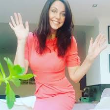 See what beverley turner (beverley0589) has discovered on pinterest, the world's biggest collection of ideas. Piers Morgan Blocks Beverley Turner After She Refuses To Clap For Captain Tom Aktuelle Boulevard Nachrichten Und Fotogalerien Zu Stars Sternchen