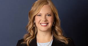 Maureen Mcgee's Instagram, Twitter & Facebook