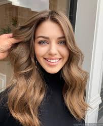 Elbise modelleri ile her mevsim şıklığı yakalayın! 2021 En Trend Uzun Sac Kesimleri Ve Sac Modelleri Alimli Kadin