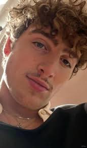 Benson Boone Fans Club