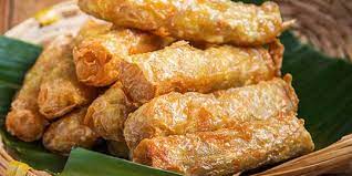 Tata adonan ikan di atas dadar telur, . Cara Membuat Chicken Egg Roll Ala Hokben Yang Gurih Dan Renyah Merdeka Com