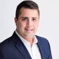 Chris Shoemaker's Instagram, Twitter & Facebook