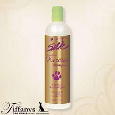 Pet silk brazilian keratin shampoo replenishes and protects the coat's natural keratin protein, achieving a fuller coat, loosening dead hair for less shedding, while adding intense hydration that restores softness and shine. Pet Silk Brazilian Keratin Shampoo Hundehalsbander Online Kaufen Hundeleinen Hundegeschirre Hundebetten Katzenzubehor