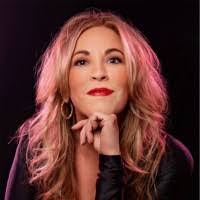 Stephen Starrett's Instagram, Twitter & Facebook