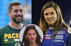 Here are the real (or most likely) reasons olivia munn and aaron rodgers broke up. Star Qb Aaron Rodgers Moves On From Olivia Munn Dating Racer Danica Patrick