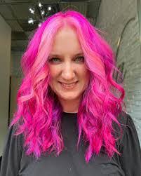 Diane Phares's Instagram, Twitter & Facebook