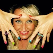 Holly Harding (@_HollyHarding_)