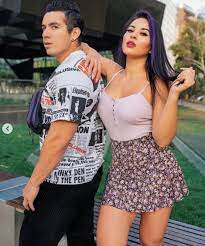 Pelea de Karla Bustillos enloquece al internet | La Verdad Noticias