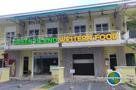 Green island pirts uz ķīšezera. Green Island Western Food