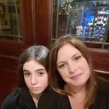 Lorraine Sewell's Instagram, Twitter & Facebook