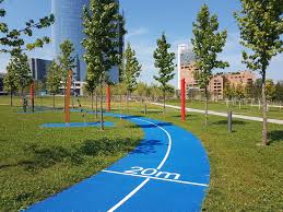 Quello che sarà il terzo parco urbano più grande della città apre il 27 ottobre, ma sul tra fiori, foglie, profumi e colori il nuovo parco tematico di milano sarà una vera biblioteca di botanica, dotata anche di orti didattici e grandi spazi. La Biblioteca Degli Alberi Inside Outside