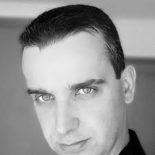 Amazon.com: Daniel Ramalho: books, biography, latest update