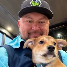 Jason Capes (@capes19)