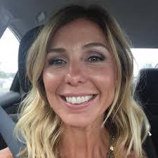 Jennifer Gilmartin's Instagram, Twitter & Facebook