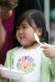 Strawberry Festival draws a crowd in Franklin