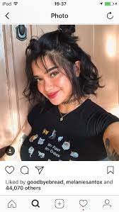 Pin By Carla Rodriguez On 00s 80s 90s Dyeƨƭħyeƭɩɔ Short Hair With Bangs Short Hair Styles Cute Hairstyles For Short Hair
