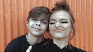 She is also active on instagram with two pages with user she also has her own youtube channel with name 'zoe laverne' with 190,000 subscribers. Zoe Laverne Controversial Tiktok Star Who Kissed 13 Year Old Pregnant