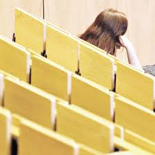 Für wen eignet sich ein studentenkredit? Nach Dem Bachelor Wird Das Geld Knapp Wissen