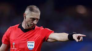 Una nota muy simpática, agradable, y con mucho humor cortesía: Copa Mundial De La Fifa 2018 Noticias Nestor Pitana Arbitrara La Final De Rusia 2018 Fifa Com