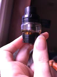 Vape juice changes colour when exposed to light and oxygen. I Changed This Coil Two Days Ago The Juice In The Tank Was Clear And Now It S Brown And Tastes Kinda Burnt The Coil Fires Best Between 55 65watts And I M Only Running