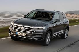 Vw Lance Le Touareg Avec Un V8 Tdi De 421 Ch Auto Journal Voitures 4x4 Volkswagen Moteur Diesel
